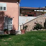 Bed & Breakfast Li Paduli Alvi 3*