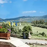 Bed & Breakfast Li Paduli Alvi 3*