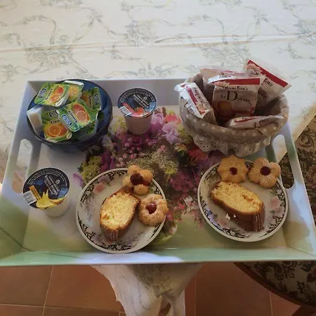Li Paduli Alvi Bed & Breakfast