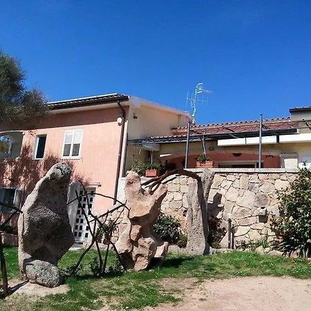 Li Paduli Alvi 3* Cannigione