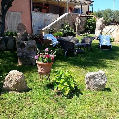 Bed & Breakfast Li Paduli Alvi *