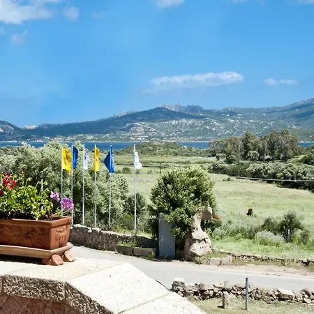 Bed & Breakfast Li Paduli Alvi *