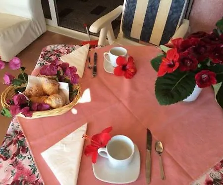 Bed & Breakfast Li Paduli Alvi